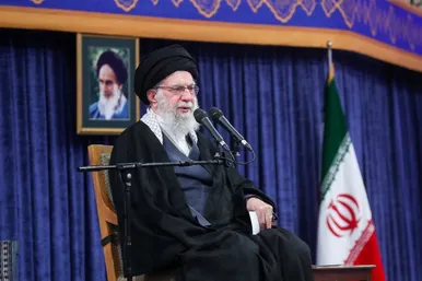 گزارش تصویری | دیدار هزاران نفر از خانواده‌های شهدای اقتدار با رهبر انقلاب اسلامی در خجسته سالروز میلاد امیرالمومنین (ع)