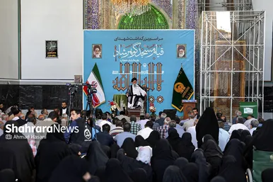 اجتماع بزرگ خانوادگی مدافعان حریم خانواده در مشهد