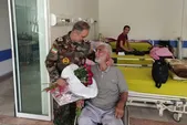 دیدار فرمانده گروه ۴۴۴ با جانبازان و ایثارگران مرکز توانبخشی امام خمینی (ره)