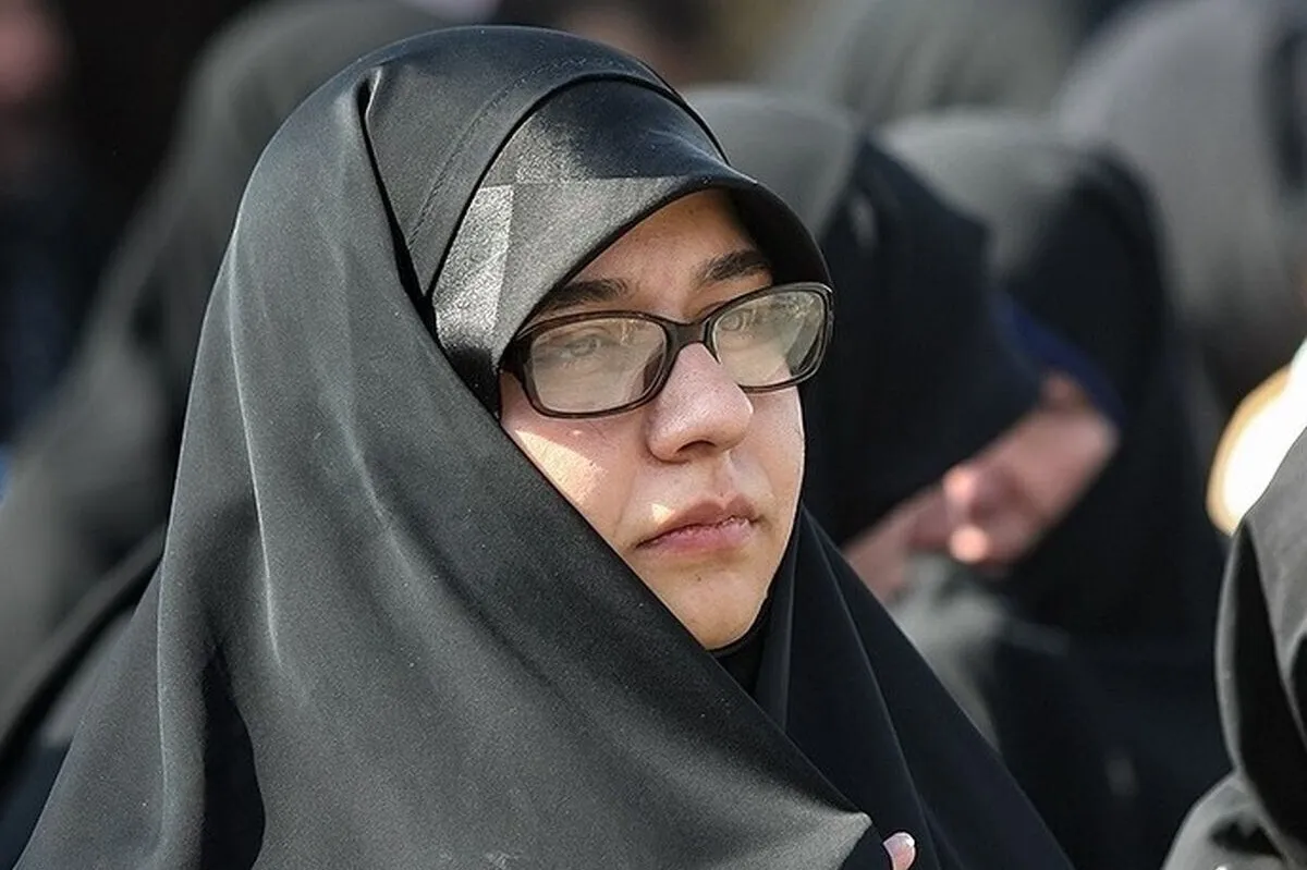 دل‌نوشته همسر شهید محسن حججی برای شهید راه خدمت | حالا دست او از همیشه بازتر است برای خدمت‌رسانی