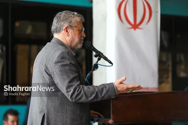 گزارش تصویری |رونمایی از ۲۵ دستگاه اتوبوس جدید و بازسازی شده سازمان اتوبوسرانی مشهد