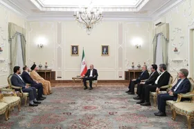 پزشکیان در دیدار رهبر جریان حکمت ملی عراق:&nbsp;باید نسبت به توطئه&zwnj;ها بسیار هوشیار عمل کرد