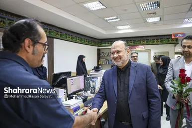 گزارش تصویری | بازدید مدیران استانی و شهری از موسسه فرهنگی شهرآرا به مناسبت روز خبرنگار - ۱
