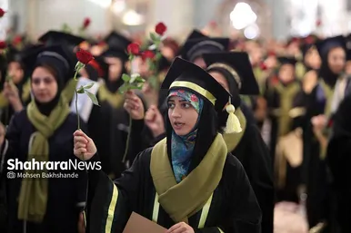 جشن دانش آموختگان علوم پزشکی کشور در حرم مطهر رضوی