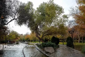 بارش رگباری باران و کاهش ١٠ درجه&zwnj;ای دما در خراسان رضوی (١۵ اسفندماه ١۴٠١)