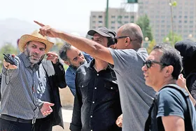 ماجراهای سحر قریشی و ده &zwnj;نمکی