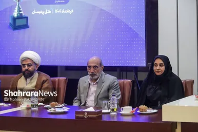 گزارش تصویری | مراسم تجلیل شهرداری از افتخارآفرینان فوتبال پایه مشهد در کشور