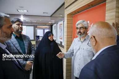 گزارش تصویری | بازدید مدیران شهری از روزنامه شهرآرا به مناسبت شانزدهمین سالگرد انتشار این روزنامه
