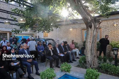 گزارش تصویری | نشست خبری فرماندار مشهد (۴ شهریورماه ۱۴۰۵)