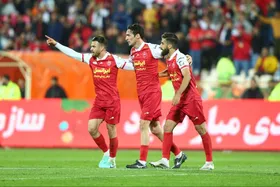 ساعت و تاریخ بازی پرسپولیس و شمس آذر در لیگ برتر| شاگردان کارتال به دنبال قهرمانی!
