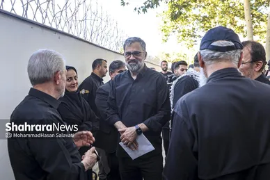 گزارش تصویری | اجرای دیوار نگاره «قوموا لله» با حضور هنرمندان بین المللی در مشهد