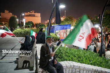 گزارش تصویری | شصت‌وهفتمین شب حضور مردم مشهد در خیابان (۱۶ اردیبهشت ۱۴۰۵)