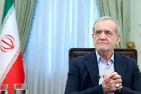 حضور پزشکیان در سومین آیین «امینِ ایران» به یاد رهبر شهید + فیلم