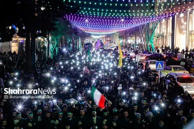 گزارش تصویری | گلباران حرم مطهر امام‌رضا(ع) در شب میلاد حضرت جوادالائمه(ع) (۲۱ دی ۱۴۰۳)