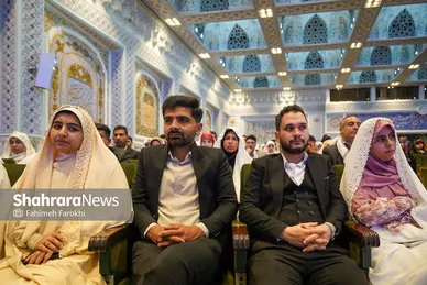 گزارش تصویری | جشن ازدواج ۲۱۰ بسیجی از سراسر کشور در حرم امام‌رضا(ع)