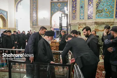 گزارش تصویری | اقامه نماز عید فطر در حرم مطهر امام رضا (ع)