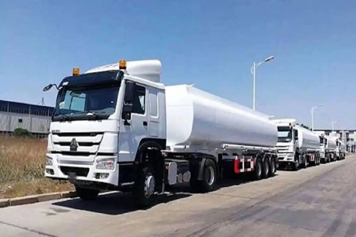 توقیف یک تریلی با راننده ۱۳ ساله