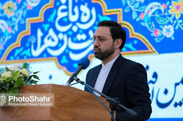 سرانه های خدمت به زائران حضرت رضا علیه السلام افزایش یابد