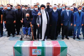 آیت&zwnj;ا... علم الهدی: سرلشکر فیروزآبادی شخصیتی عظیم و مجاهد بود