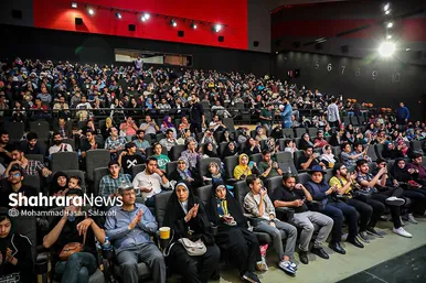 اکران فیلم سینمایی مصلحت با حضور عوامل فیلم در مشهد