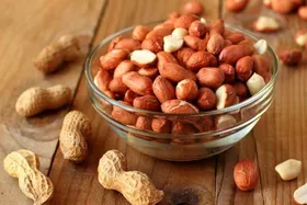 از خواص شگفت انگیز بادام زمینی غافل نشوید!