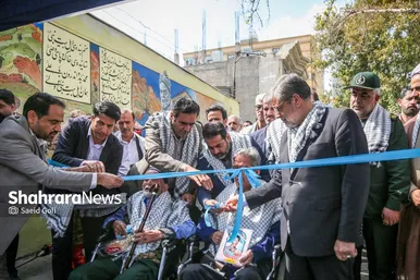 عکس | رونمایی از دیوارنگاره «از حماسه دیروز تا حماسه امروز»