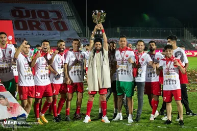 قهرمانی پرسپولیس در لیگ بیستم