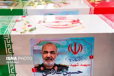 گزارش تصویری | مراسم تشییع پیکر شهدای اقتدار در تهران (۷ تیر ۱۴۰۴)