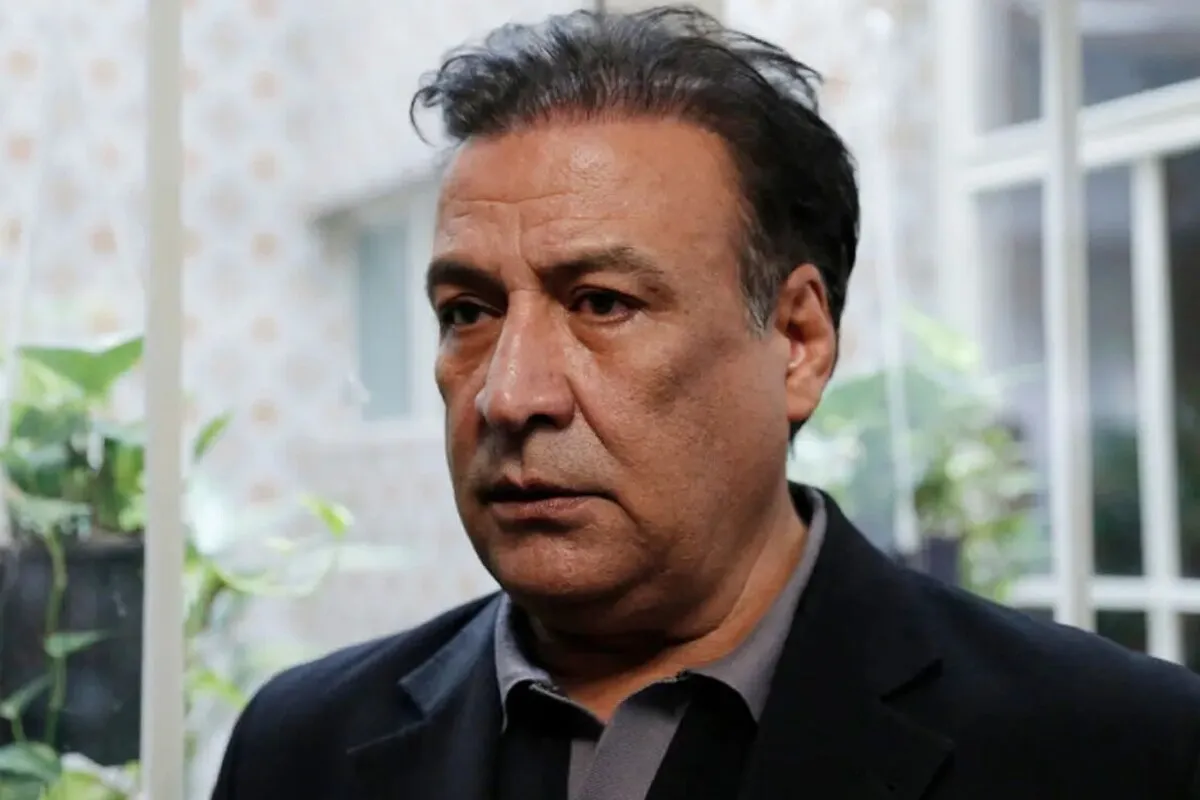 عبدالرضا اکبری «شاپرک خانوم» را به صحنه می‌آورد