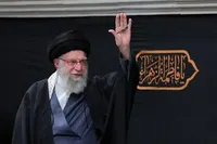 وصیت‌نامه آیت‌الله خامنه‌ای در ۵۱ سال قبل + عکس دوران زندان