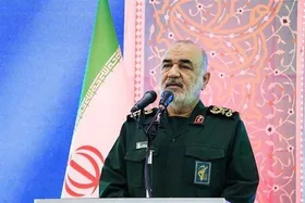 فرمانده&zwnj; کل سپاه: آشکارا دربرابر حریف در میدان می&zwnj;ایستیم