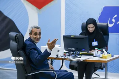عکس‌هایی از روز اول ثبت نام انتخابات ریاست جمهوری ۱۴۰۳ (۱۰ خرداد ۱۴۰۳)