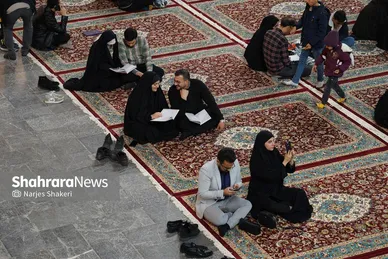 حال‌وهوای حرم مطهر امام‌رضا(ع) در شب میلاد کریم اهل‌بیت(ع)