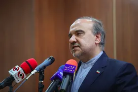 اعلام زمان آغاز مجدد دیدارهای فوتبال امکان&zwnj;پذیر نیست/لیگ برتر بلاتکلیف
