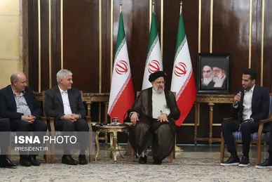 دیدار ملی‌پوشان فوتبال ایران با رییس جمهور