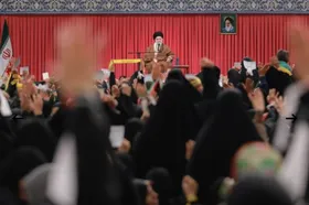 رهبر شهید انقلاب، احیاگر جایگاه زن در جامعه اسلامی