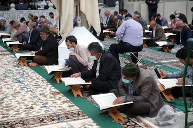 ترتیل خوانی قرآن کریم در مسجد گوهرشاد حرم مطهر رضوی