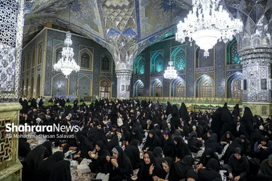 گزارش تصویری | ضیافت افطار در حرم مطهر رضوی