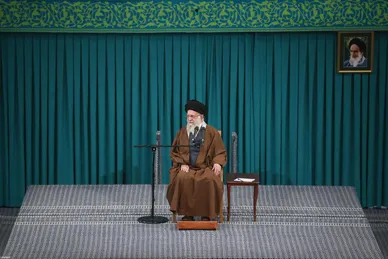 گزارش تصویری | دیدار هزاران نفر از زنان و دختران با رهبر معظم انقلاب اسلامی (۱۲ آذر ۱۴۰۴)