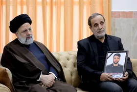 ویدئو| رئیس&zwnj;جمهور در دیدار با خانواده شهید امیر کمندی: شهدای امنیت مظلومیت خاصی دارند