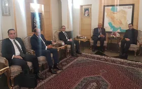 وزیر خارجه مصر برای اولین&zwnj;بار به تهران آمد