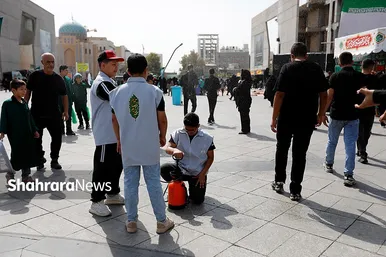 گزارش تصویری | موکب های خدمت رسان به زائران در روزهای پایان ماه صفر در عرصه میدان شهدا مشهد