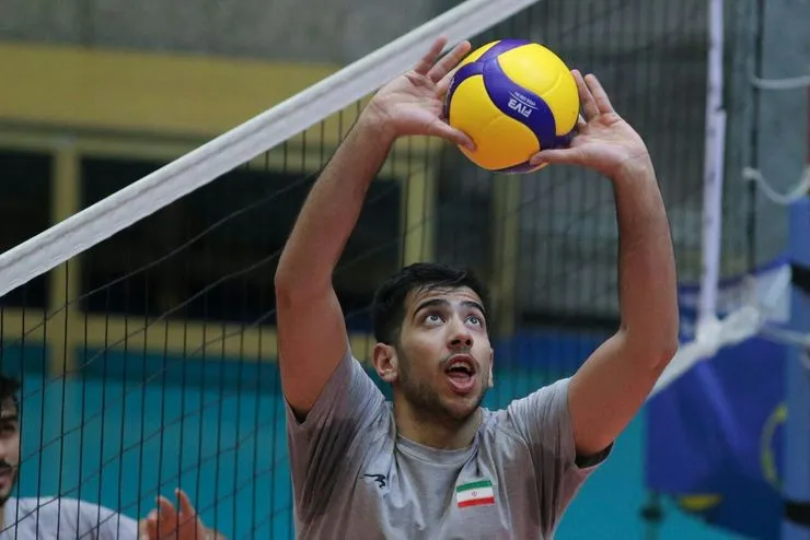 کریمی جایگزین یک مازنی شد