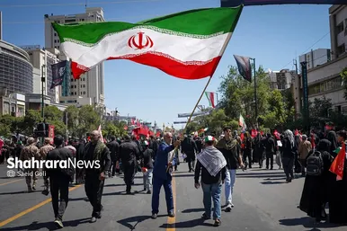 گزارش تصویری | حال و هوای خیابان امام رضا (ع) مشهد، ساعاتی قبل از تشییع پیکر رهبر شهید انقلاب