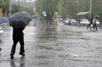 ۹ توصیه ایمنی مهم آتش نشانی در پی بارش باران و وزش باد شدید در مشهد (۱۸ اردیبهشت)