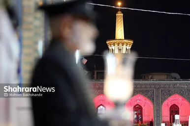 شام غریبان حسینی در حرم مطهر رضوی