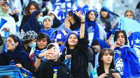 بانوان استقلالی به آزادی می&zwnj;روند