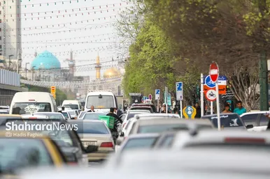 گزارش تصویری | زائران نوروزی در خیابان امام‌رضا(ع) مشهد