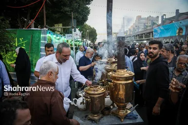 گزارش تصویری | جشن میلیونی امام‌رضایی‌ها در شب میلاد امام‌رضا (ع) / ۲