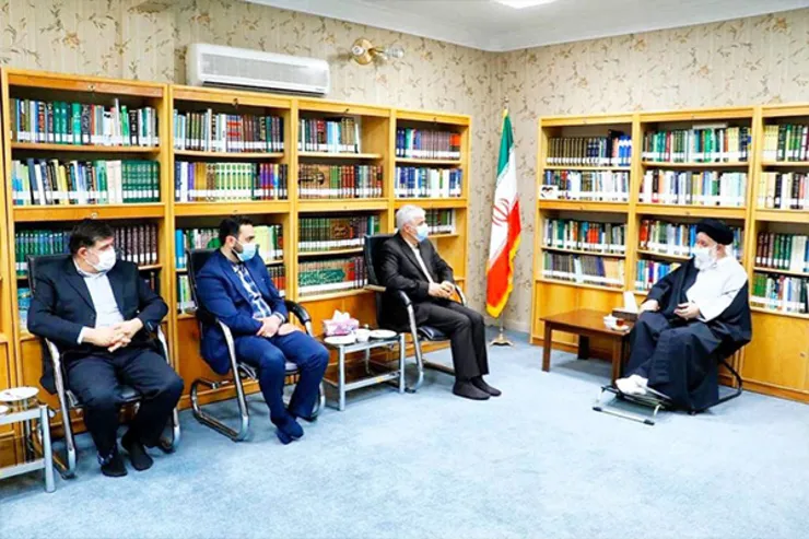 آیت‌ الله علم الهدی: توجه به حقوق بانوان در ورزش یک ضرورت است